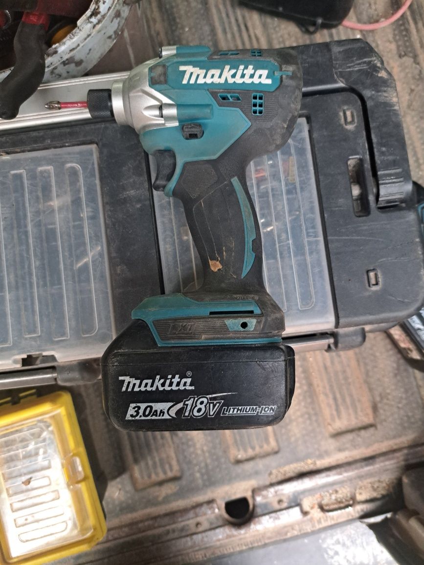 Makita dtd 156 jak nowa