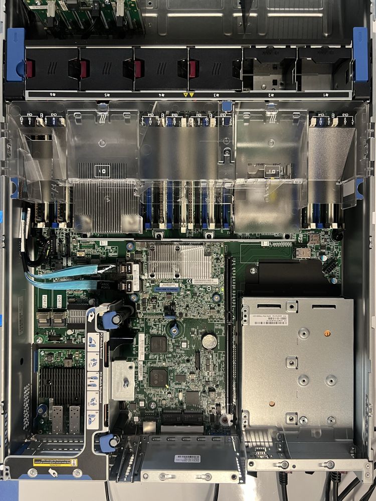Сервер HP ProLiant DL380 Gen9 Xeon E5 2640 v4