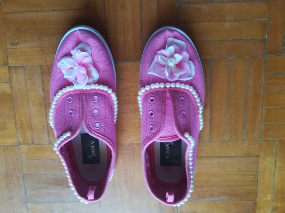 sapatilhas de menina cor de rosa