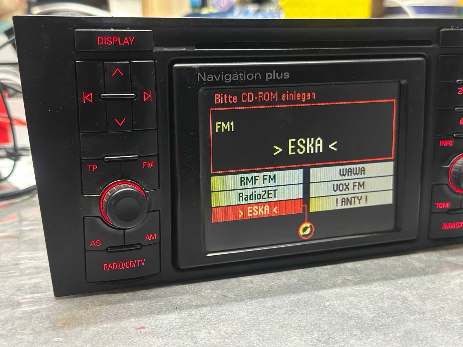 Radio CD Nawigacja NAVIGATION PLUS 8D0/035/192 D AUDI A6 C5 4B 4B2 4B5