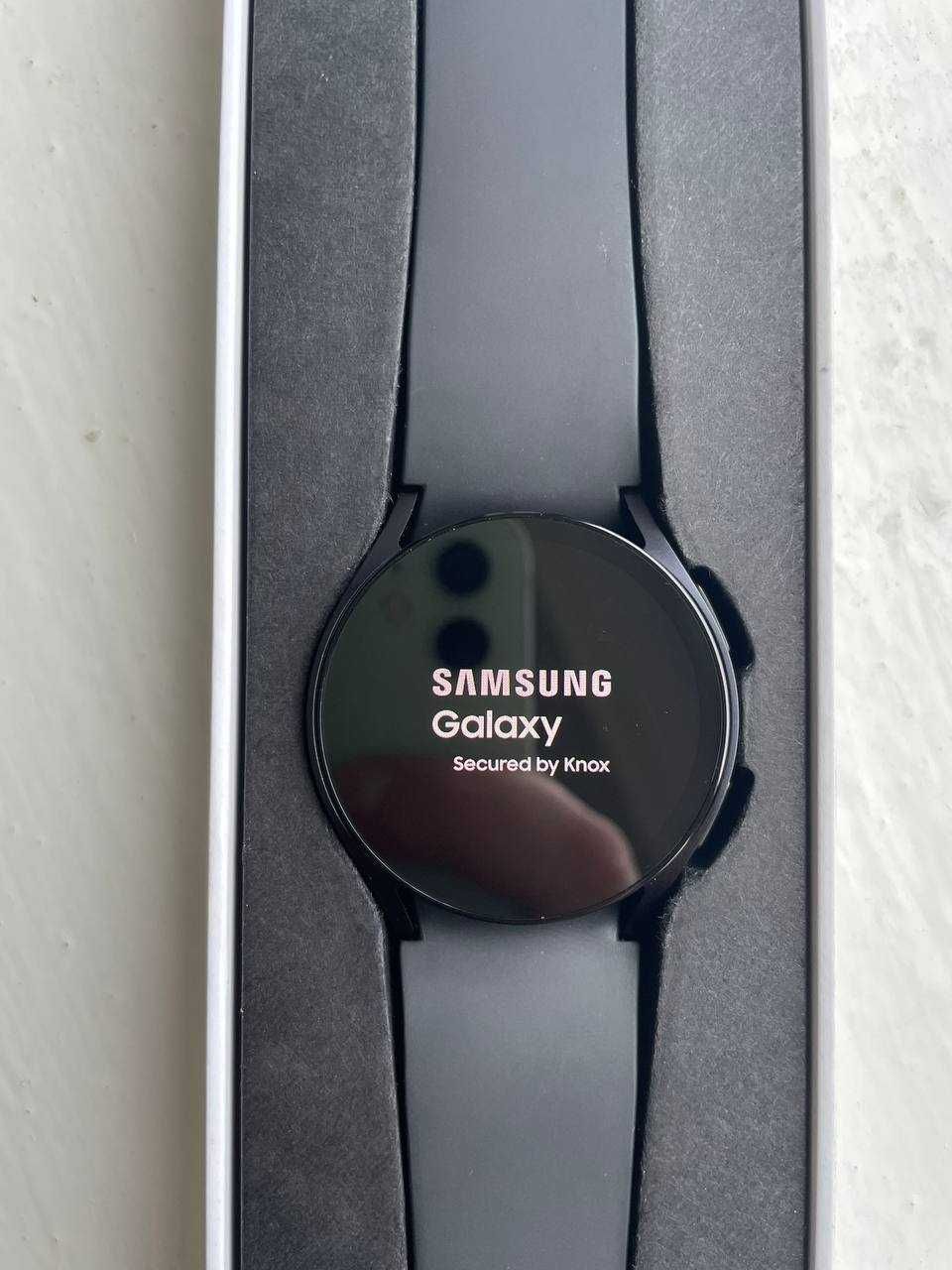 Смарт-годинник Samsung galaxy watch 6 40 mm