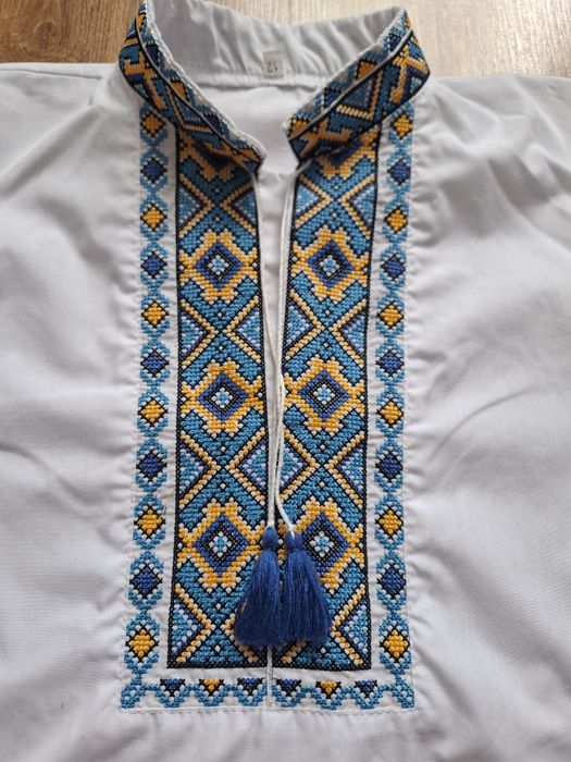 Вишиванка для хлопчика на 9-10 років