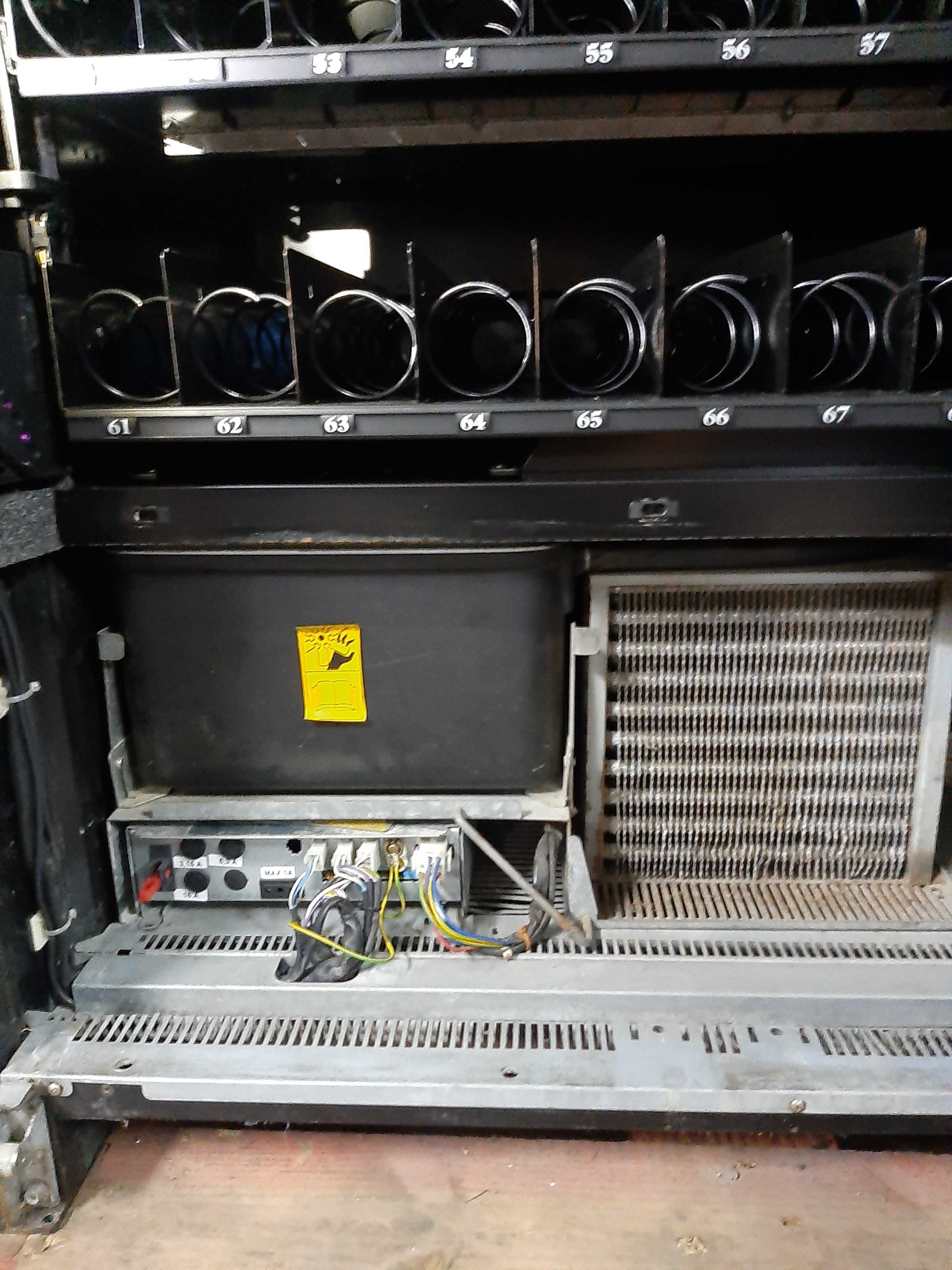 VENDING - FAS 1050 ou 900.
