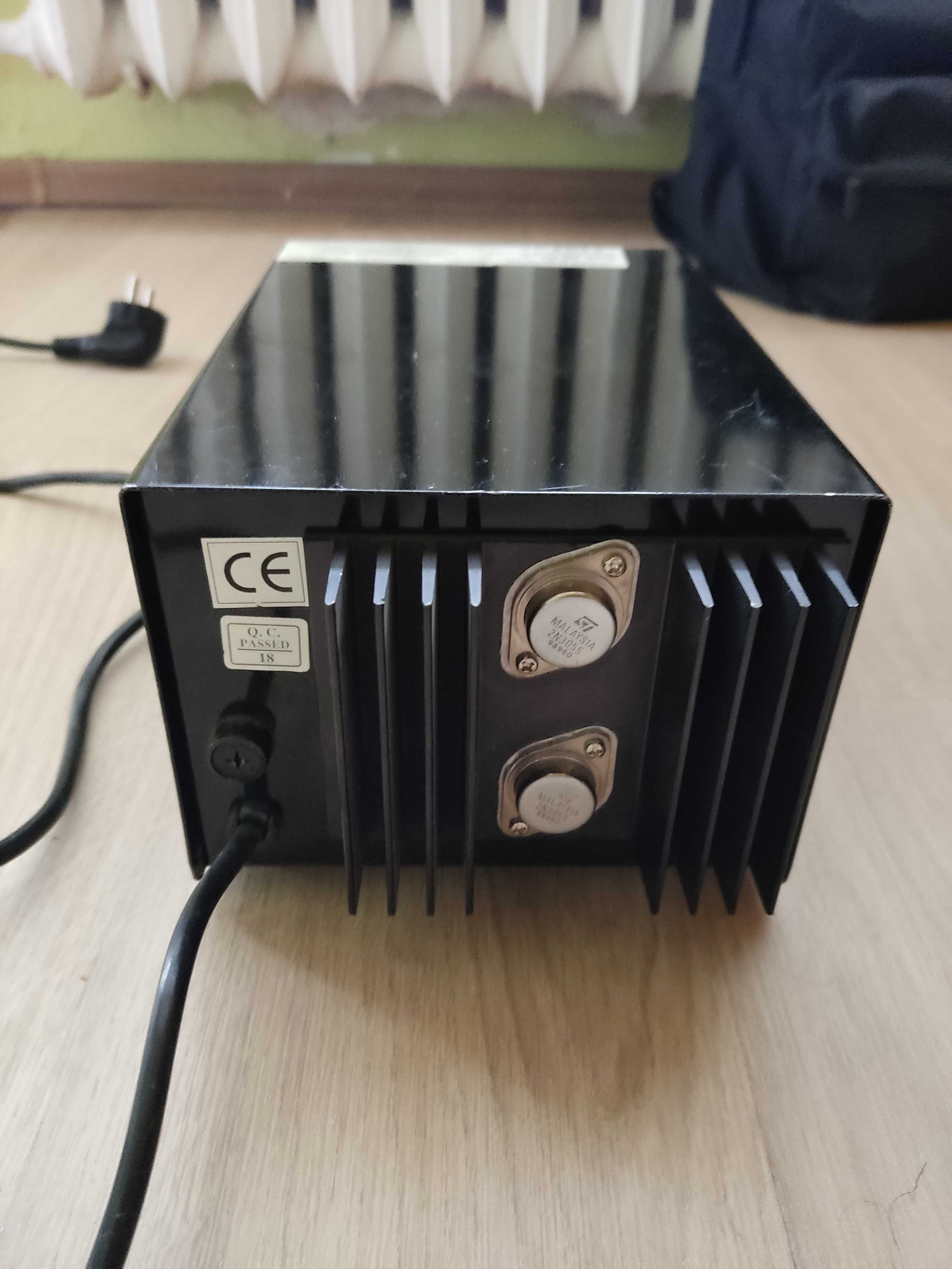 Zasilacz stabilizawany transformatorowy