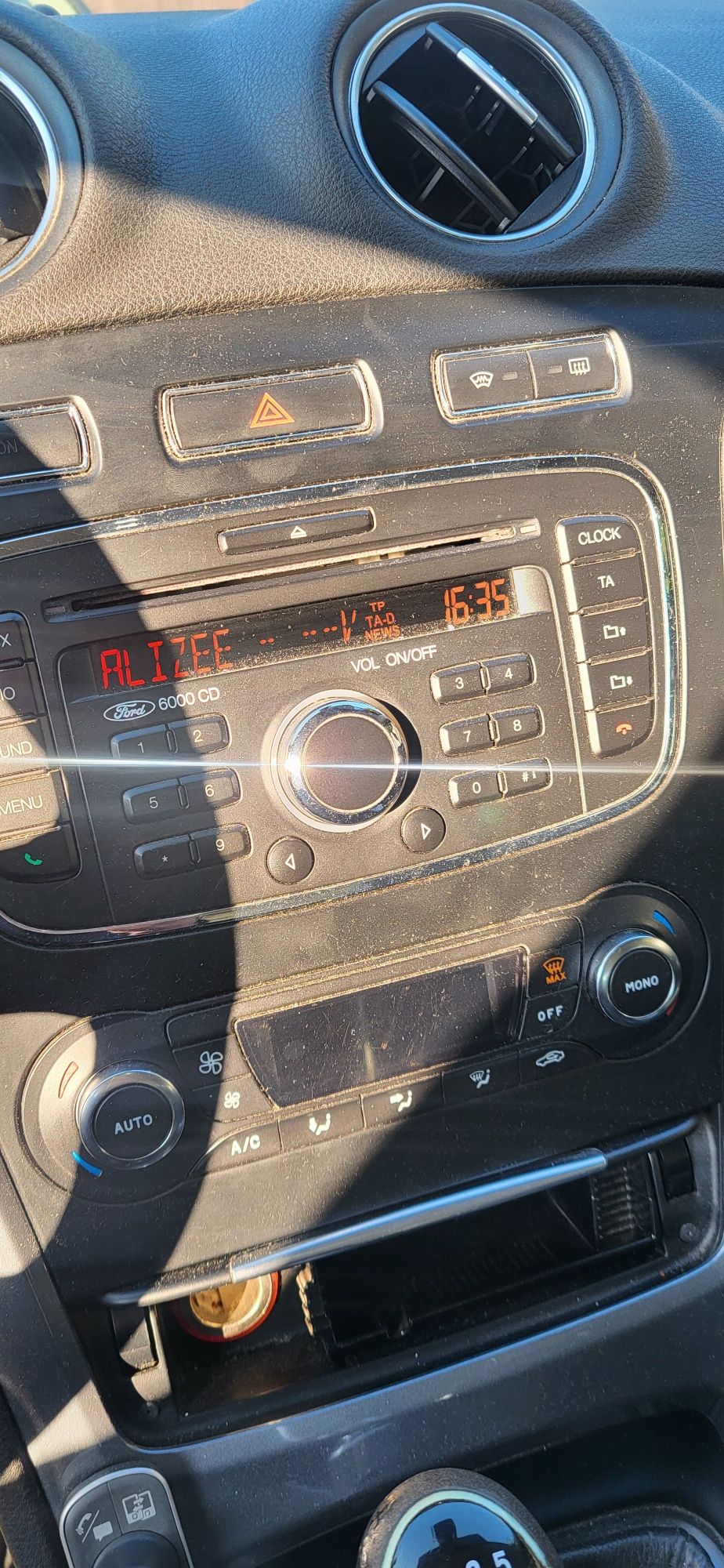Radio Ford 6000CD jak nowe 90 tys przebiegu
