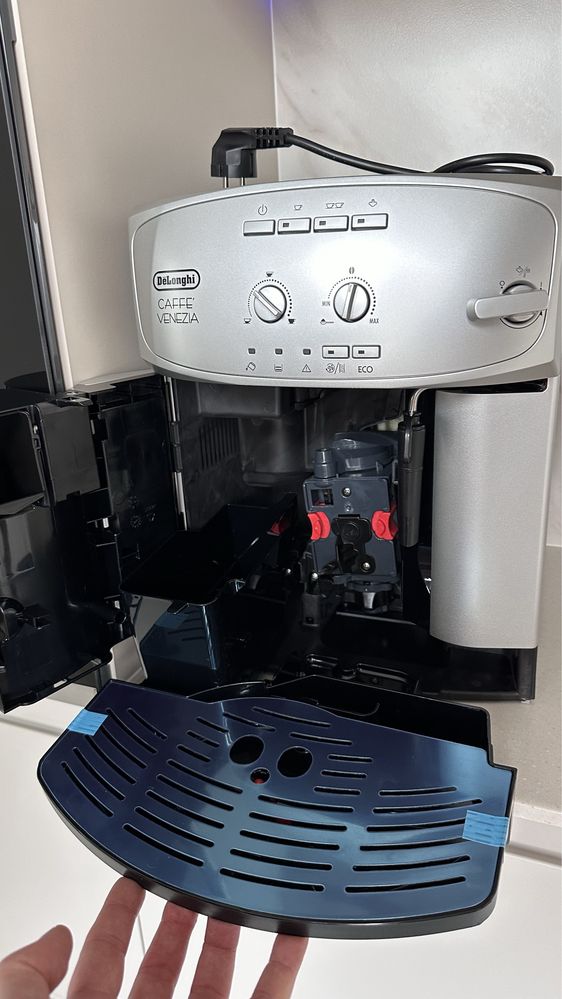 Кофемашина Delonghi 2200.S