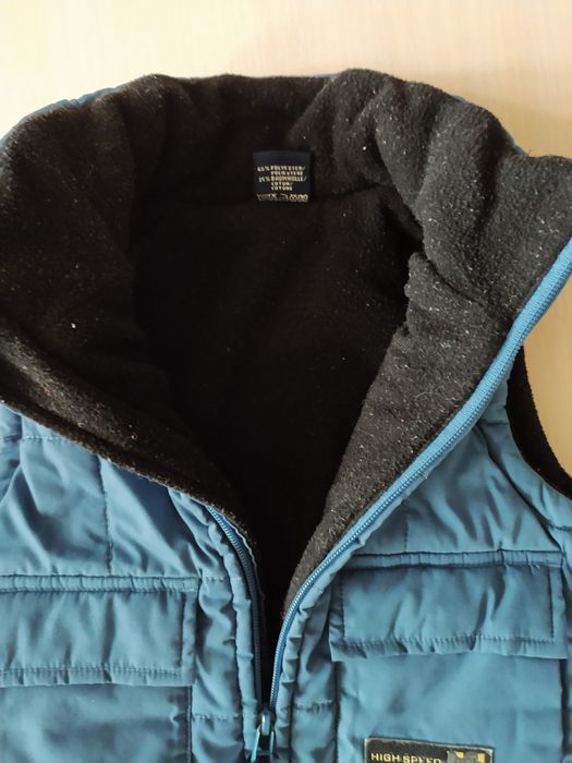 Жилетка дитяча / Жилетка детская демисезонная