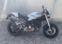 Ducati monster S2R1000