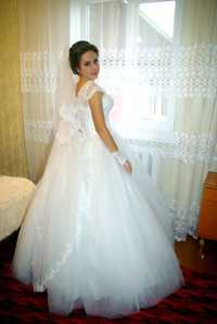 Весільне плаття 4000 грн