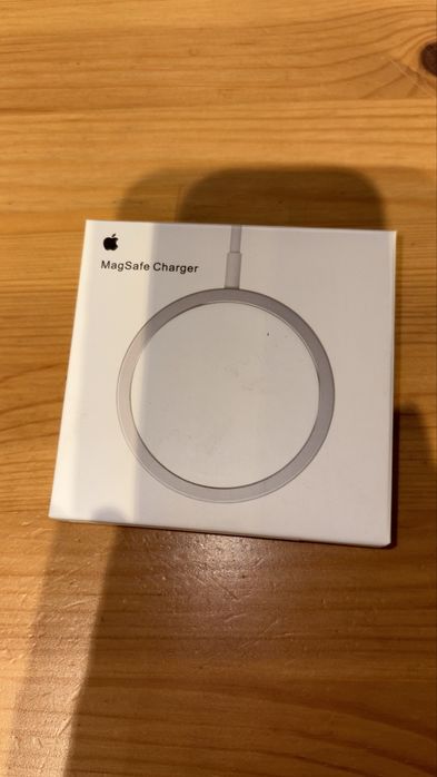 Magsafe Charger Apple ładowarka indukcyjna