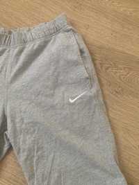 Базовые шорты Nike Original