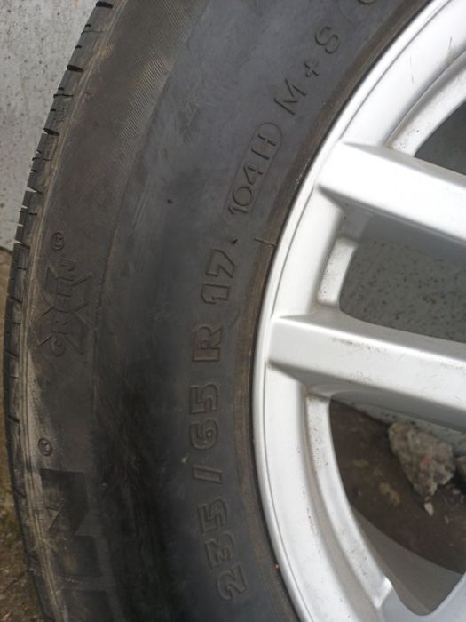 Диск с резиной запаска БМВ