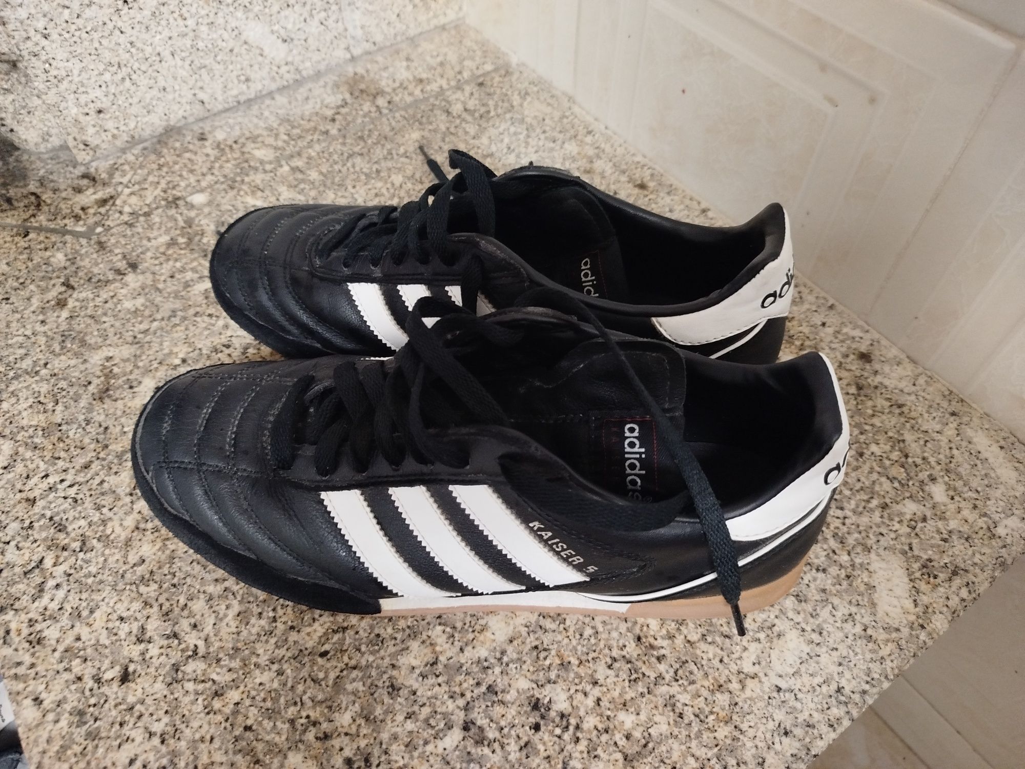 Sapatilhas Adidas Kaiser 5