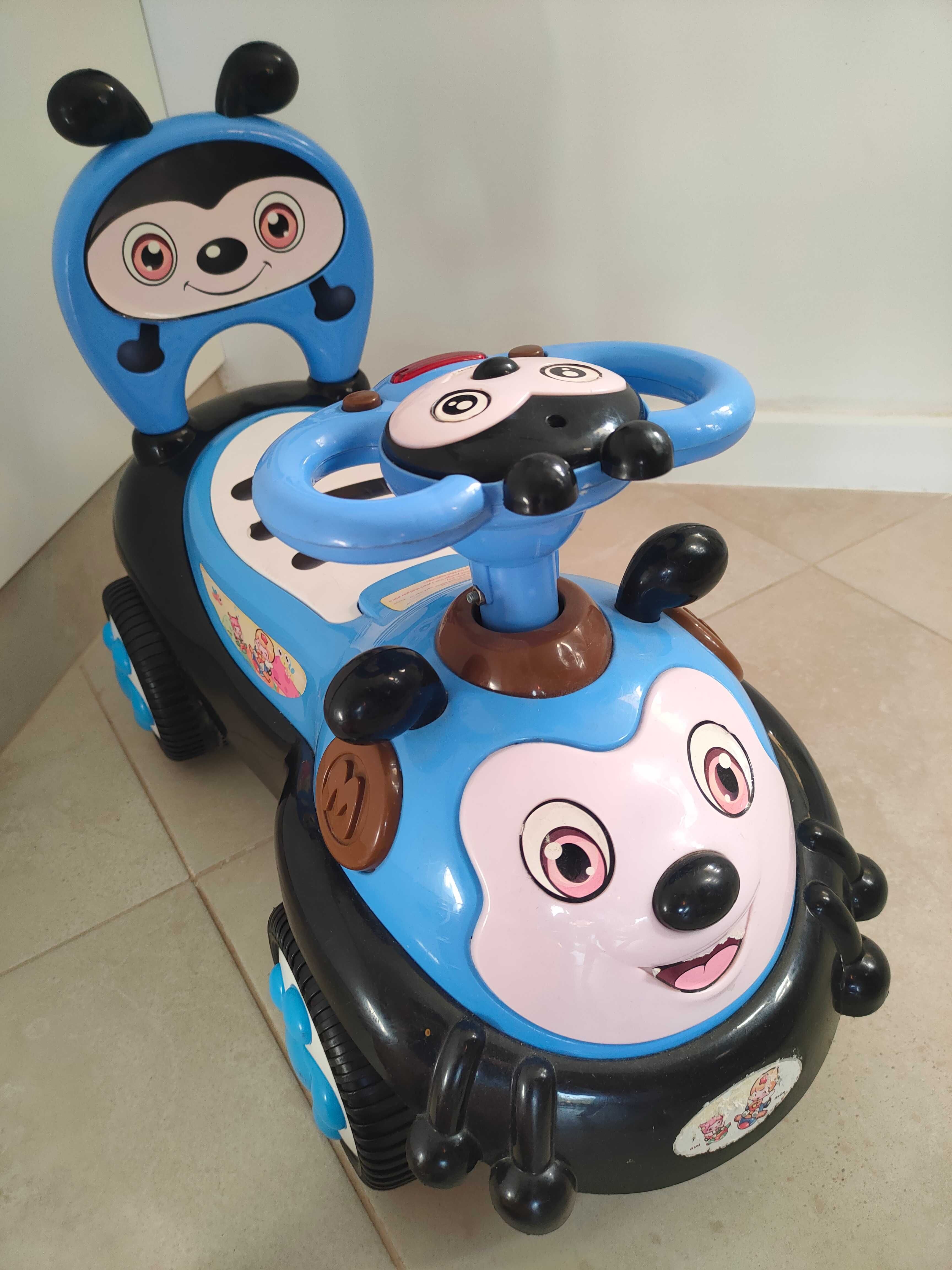 Samochodzik dla dziecka