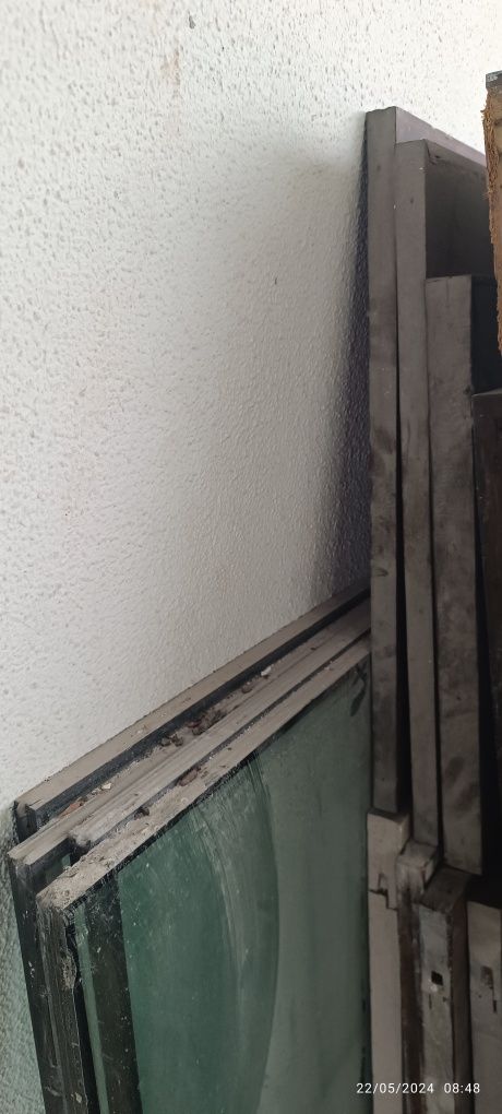 Conjunto de 5 portas antigas