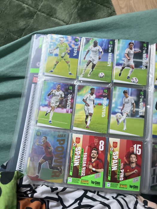 Album pilkarski top class  2023.