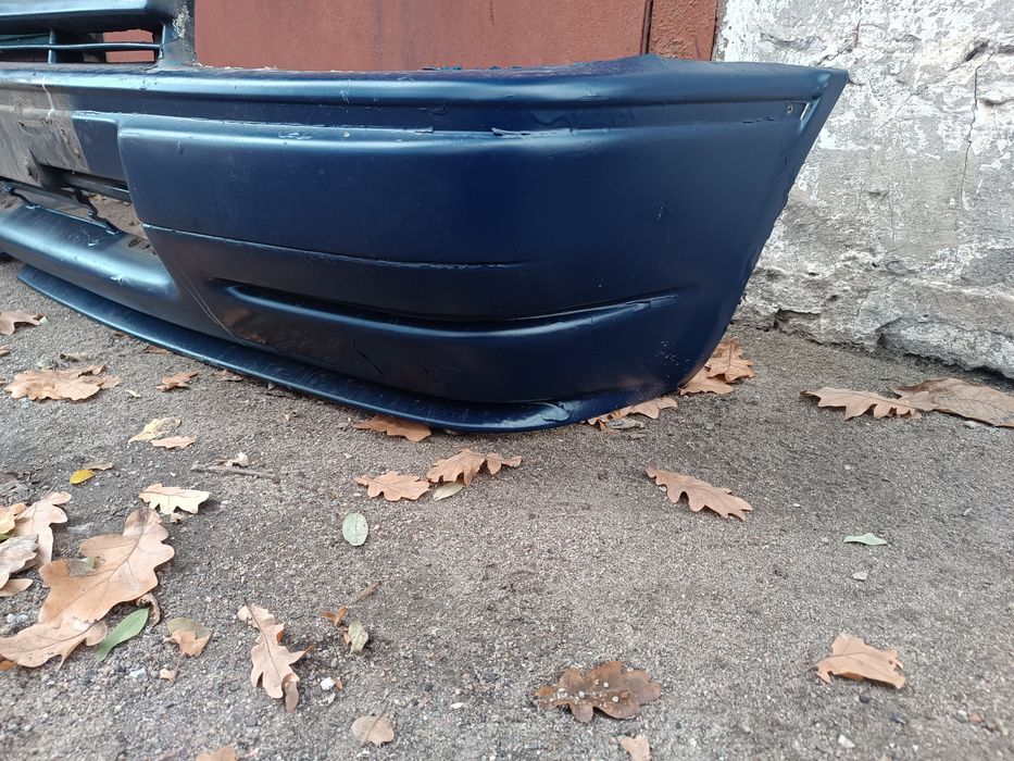 Форд эскорт передний и задний бампер 86-89