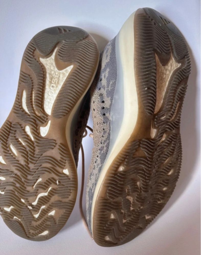 Yezzy bost 380