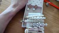 Kolczyki z perłą Plus spinki z perłą oraz muszelką cena za komplet