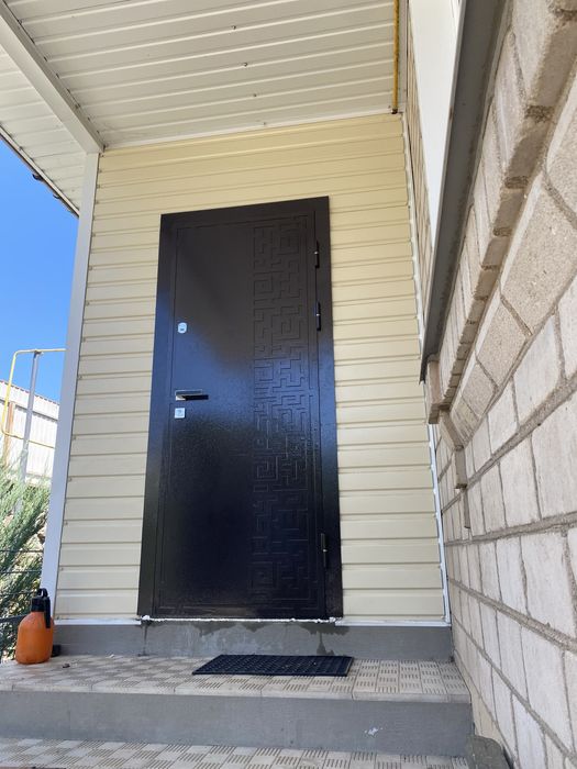 Виготовлення вхідних дверей любого розміру за 3 дні