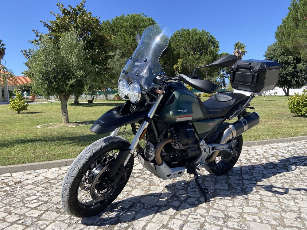 Moto guzzi v85 tt