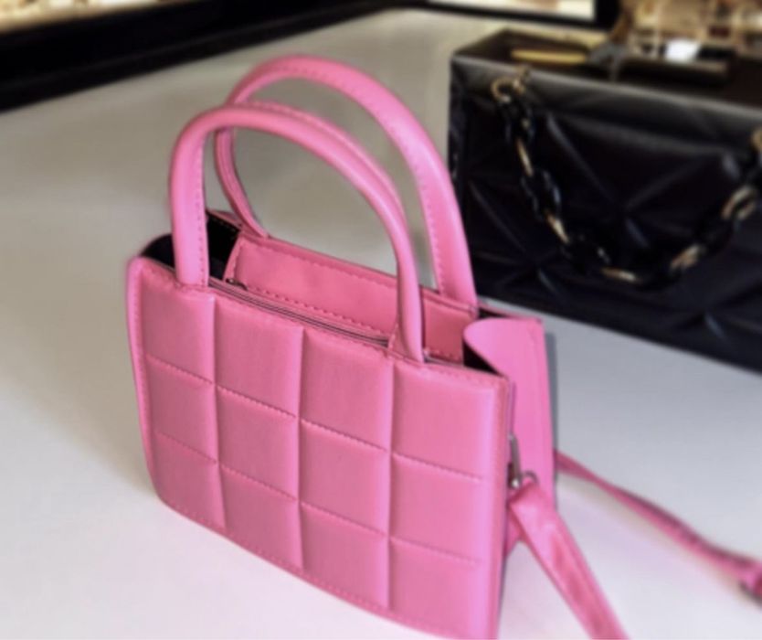Bolsa cor-de-rosa