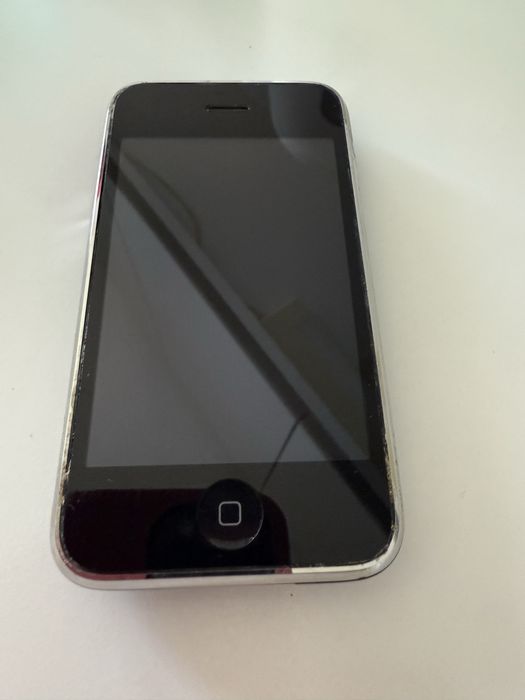 Apple iPhone 3GS