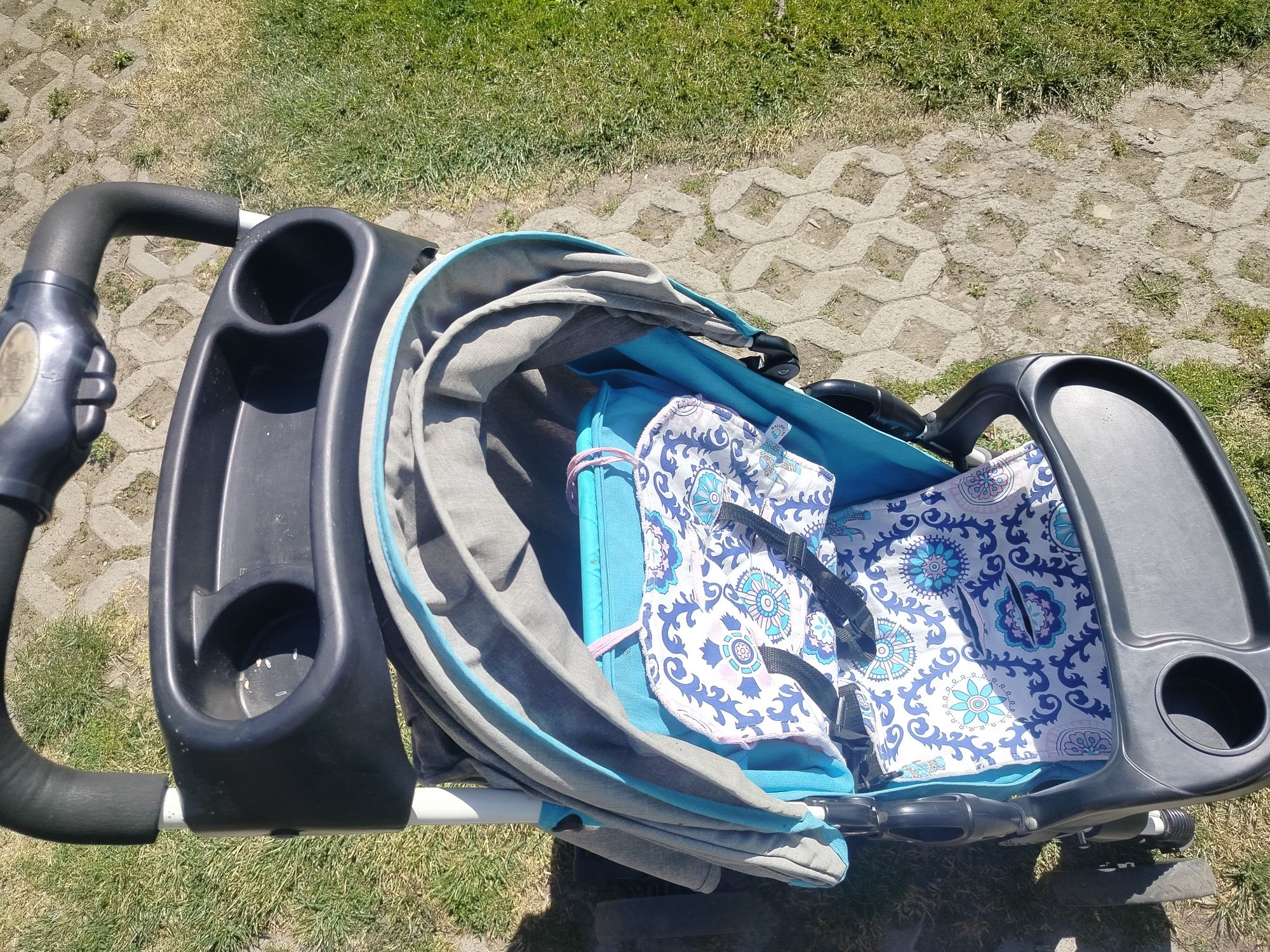 Sprzedam wózek spacerowy