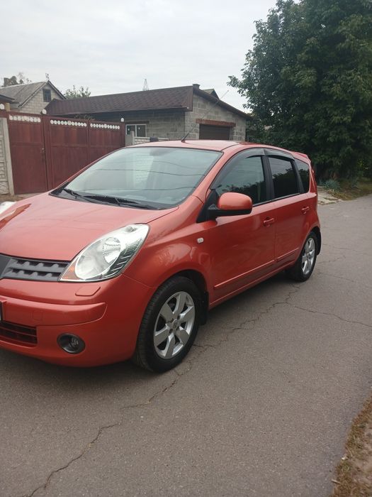 Продам NISSAN Note