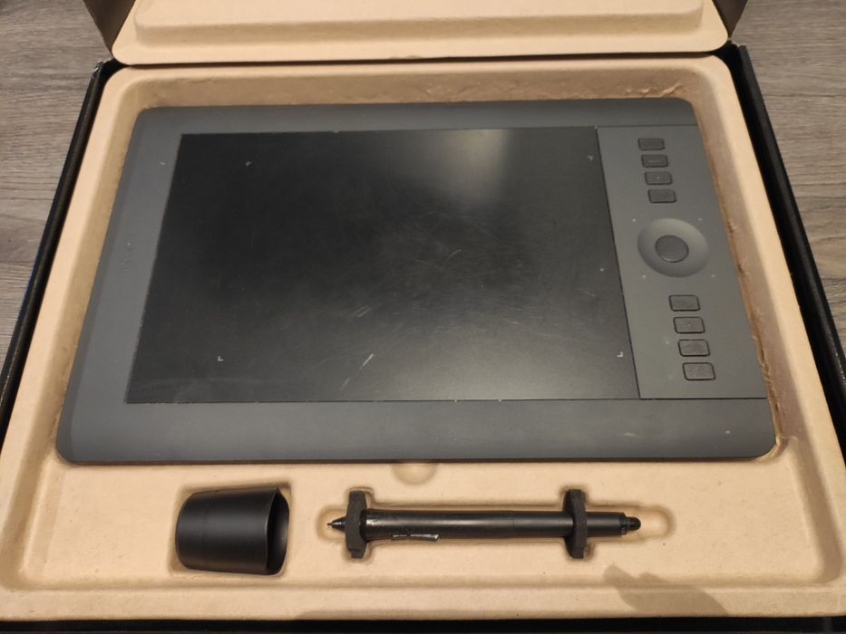 Tablet graficzny Wacom Intuos Pro M