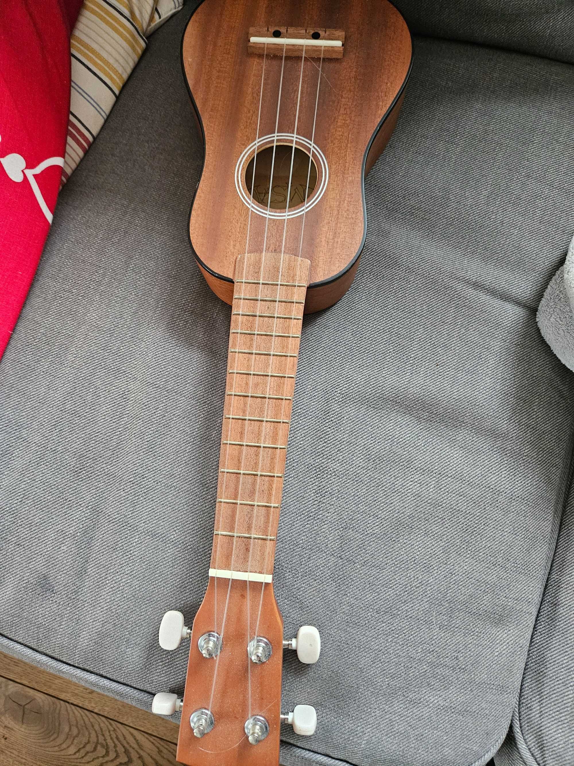 Ukulele sopranowe MSA UK2 + Futerał - Stan idealny, tanio