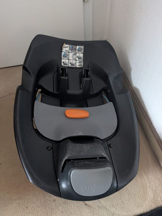 Cybex Cloud Q Isofix автокрісло автокресло база автолюлька