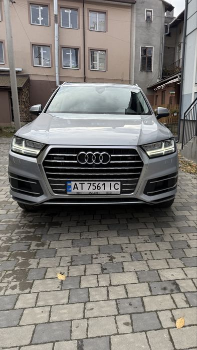 Audi q7 2017 premium plus