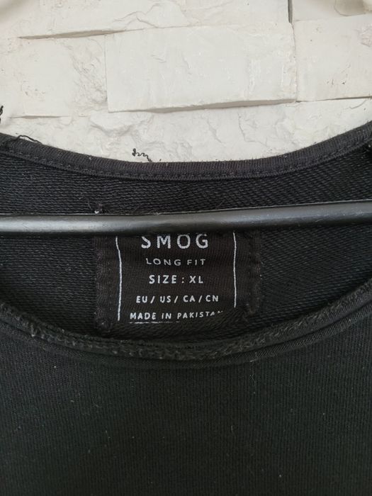 Czarna męska gładka dłuższa bluzka na długi rękaw New Yorker XL