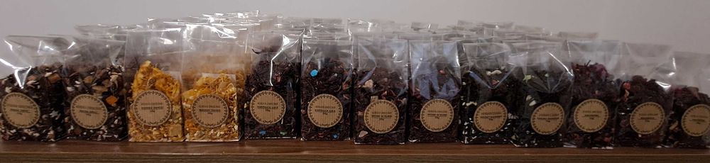 Mega duży zestaw prezentowy 5 herbat, 3x konfitura, miód, czerpak