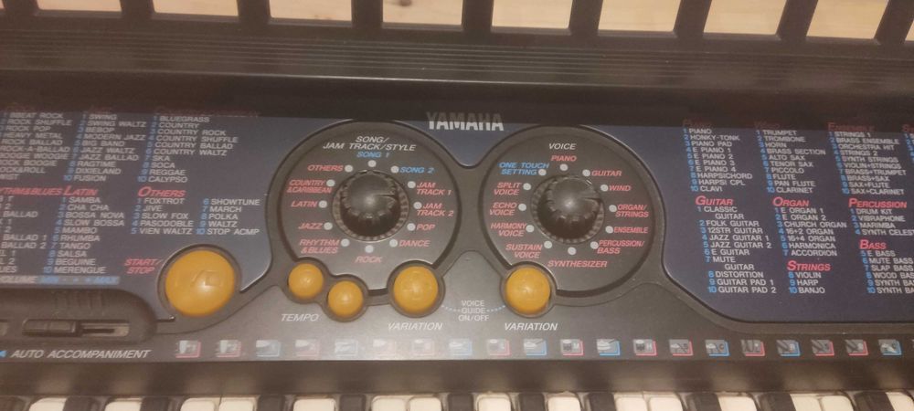 Piano Yamaha PSR-130