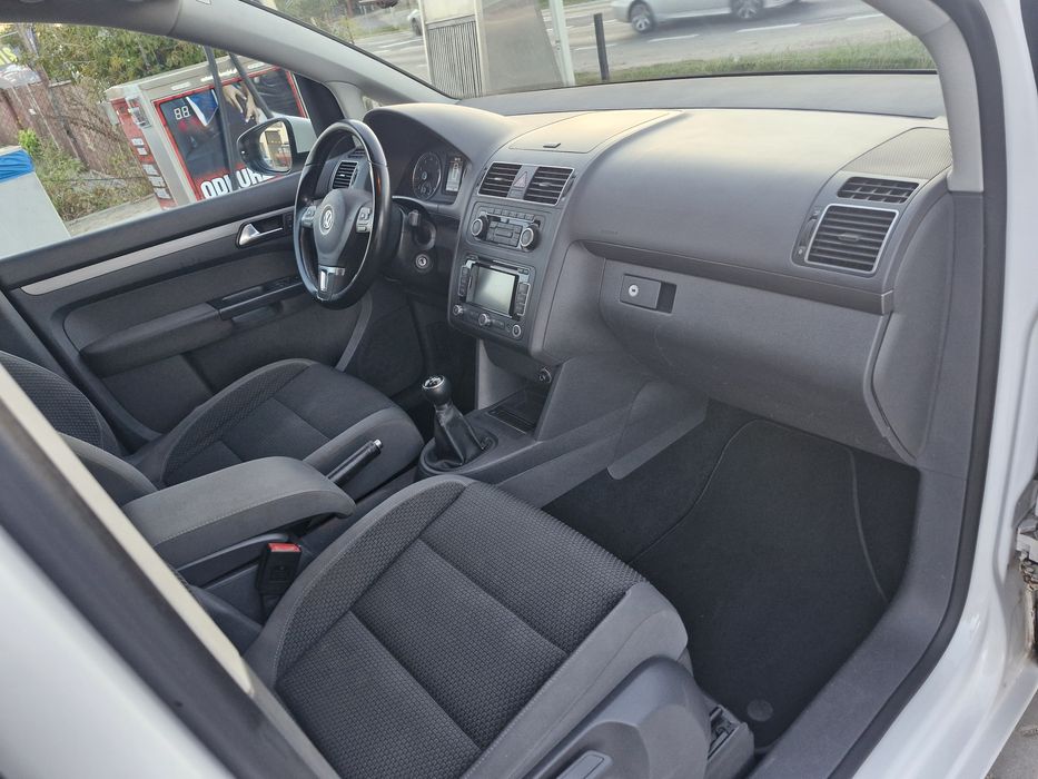 VW Touran Comfort line 1.4 tsi 2011 mod 2012