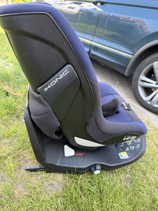Fotelik samochodowy Jane Iconic 360 obrotowy 0-18 kg