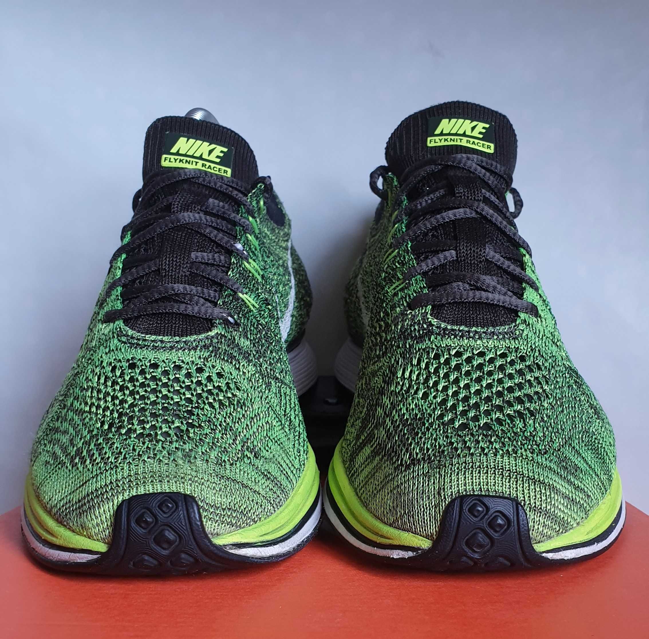 Nike Flyknit Racer Volt Sequoia 2016 9US/42.5EUR