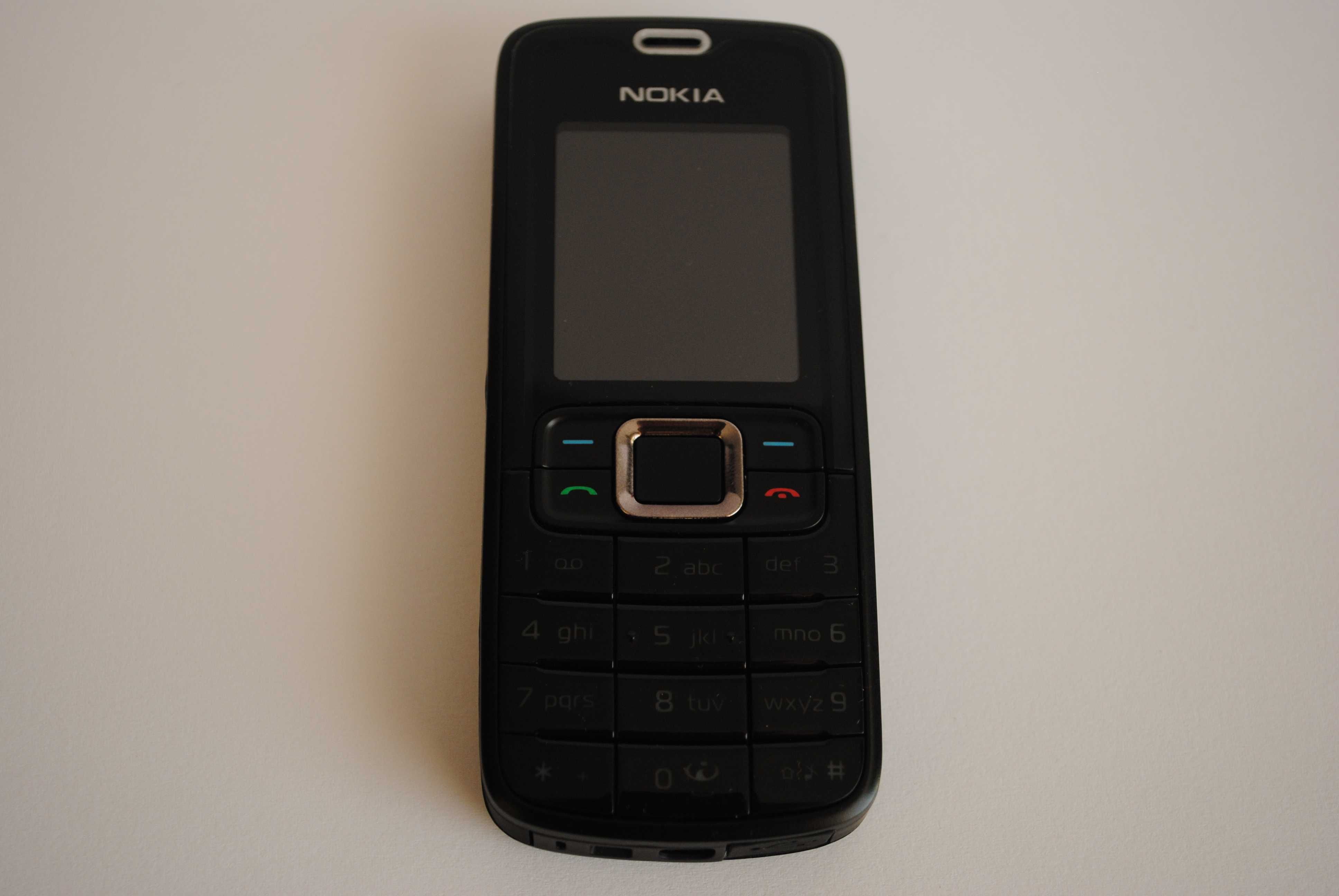 Klasyk Nokia 3110c z ładowarką bez sim locka stan IDEALNY
