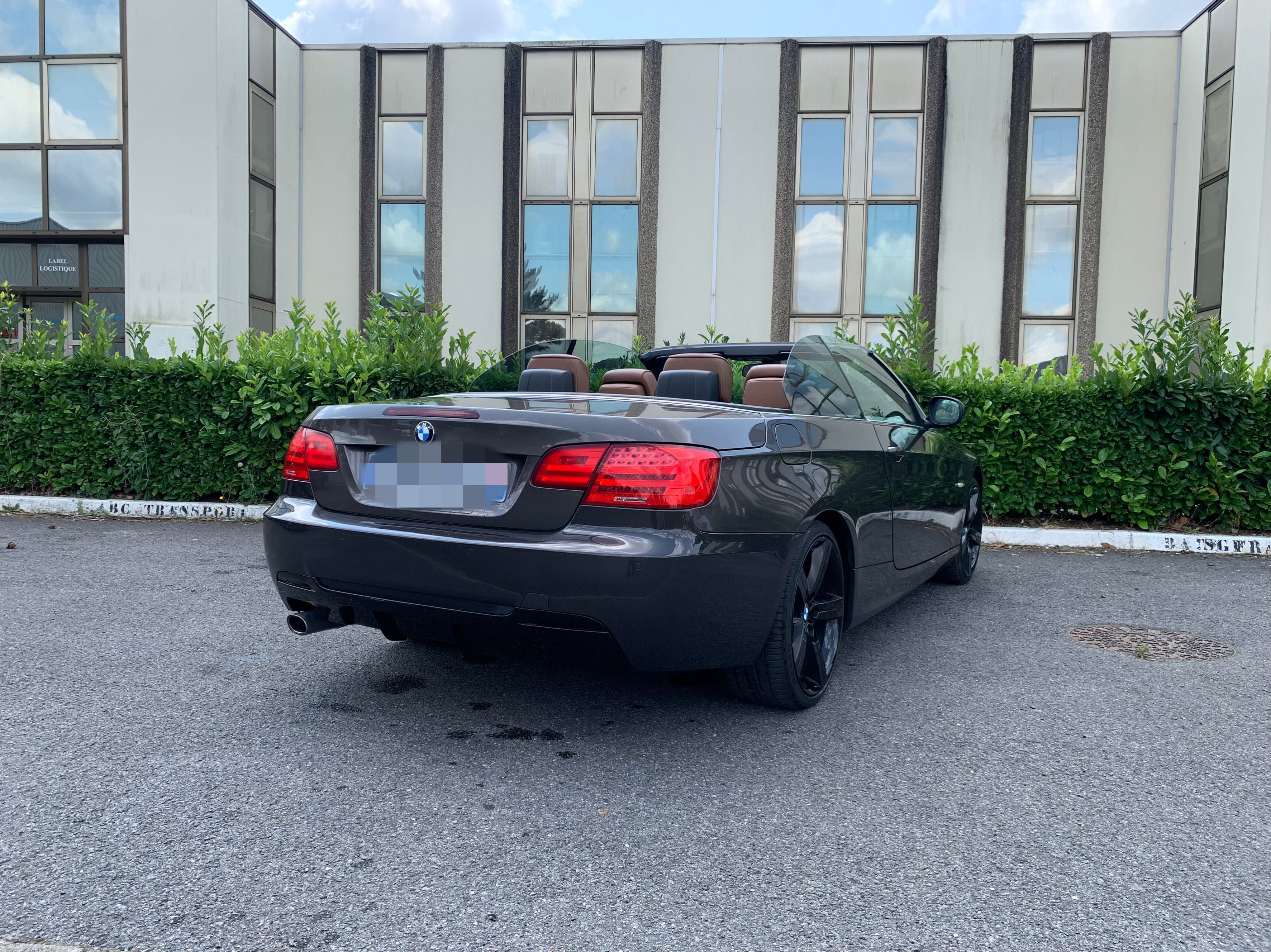 BMW 320 d Cabrio Edição M