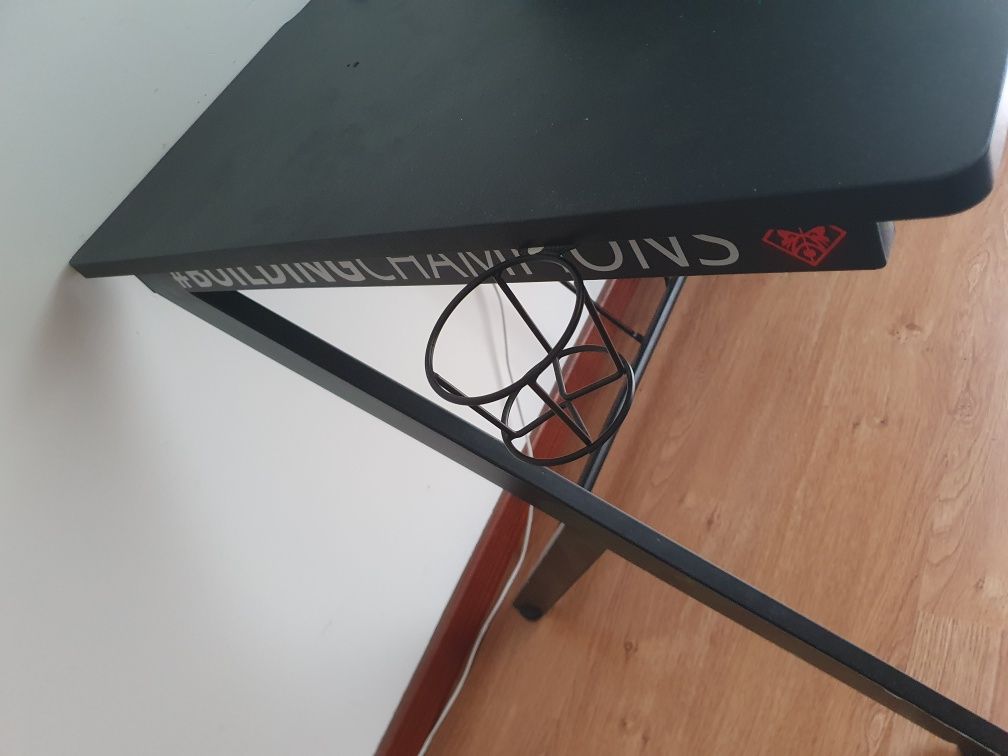 Mesa gaming omen