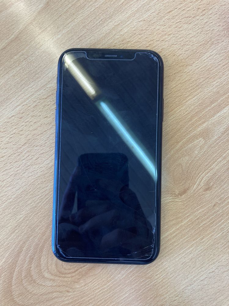 iPhone XR 64gb preto