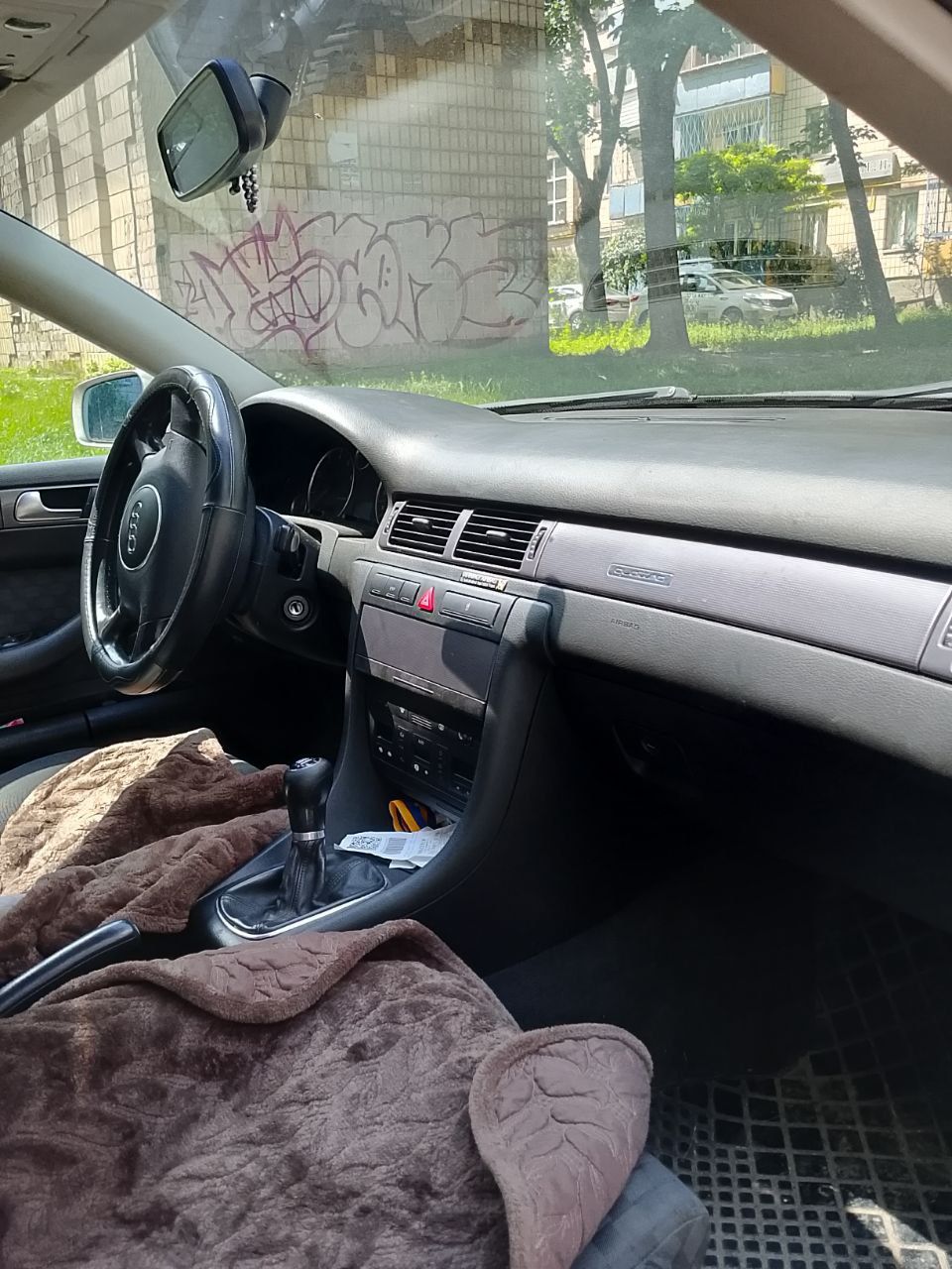 Терміново продається Audi a 6 c5 quattro