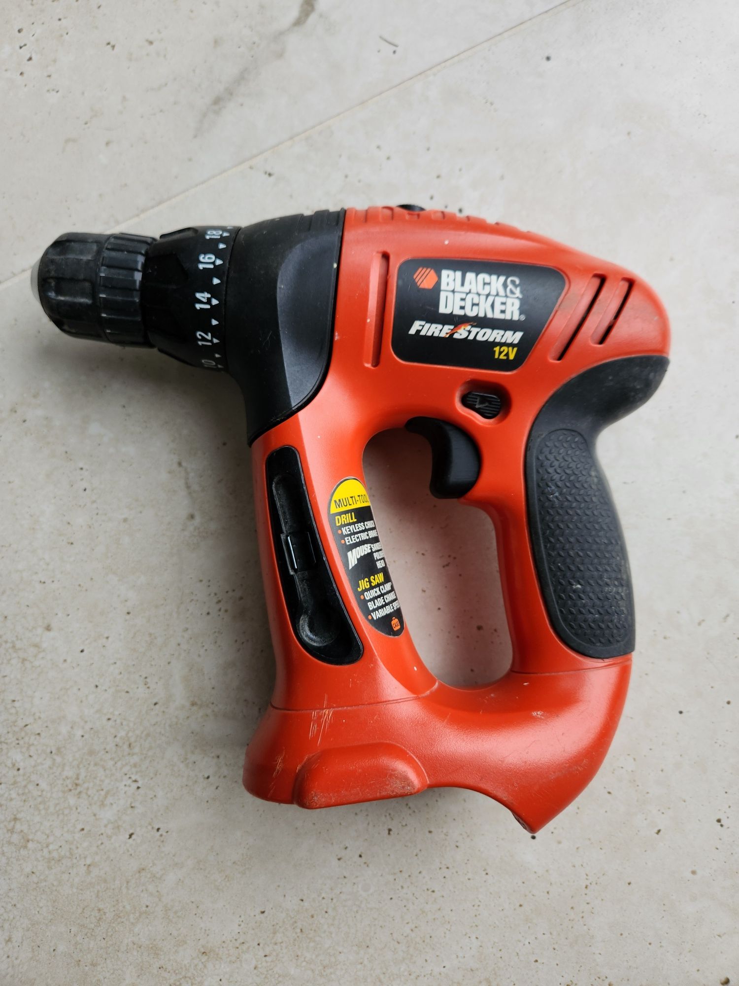 Black Decker zestaw elektronarzędzi 4w1 Fire Storm 12V