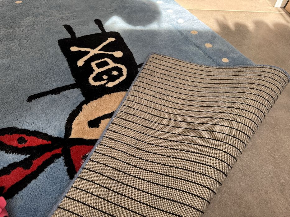 Dywan welniany blekitny