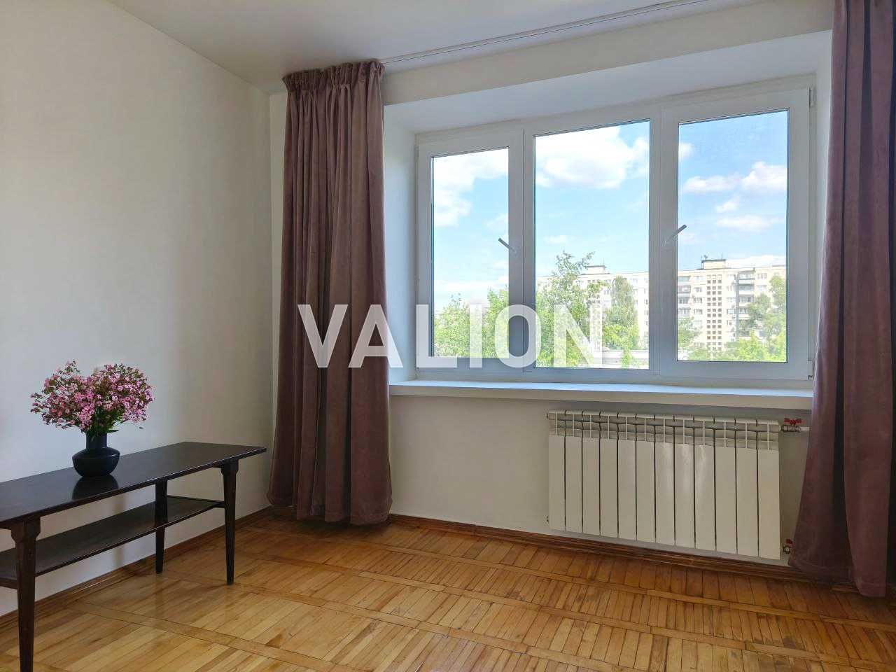 Продається 3-к. квартира біля метро Оболонь вул. Героїв полку Азов, 11