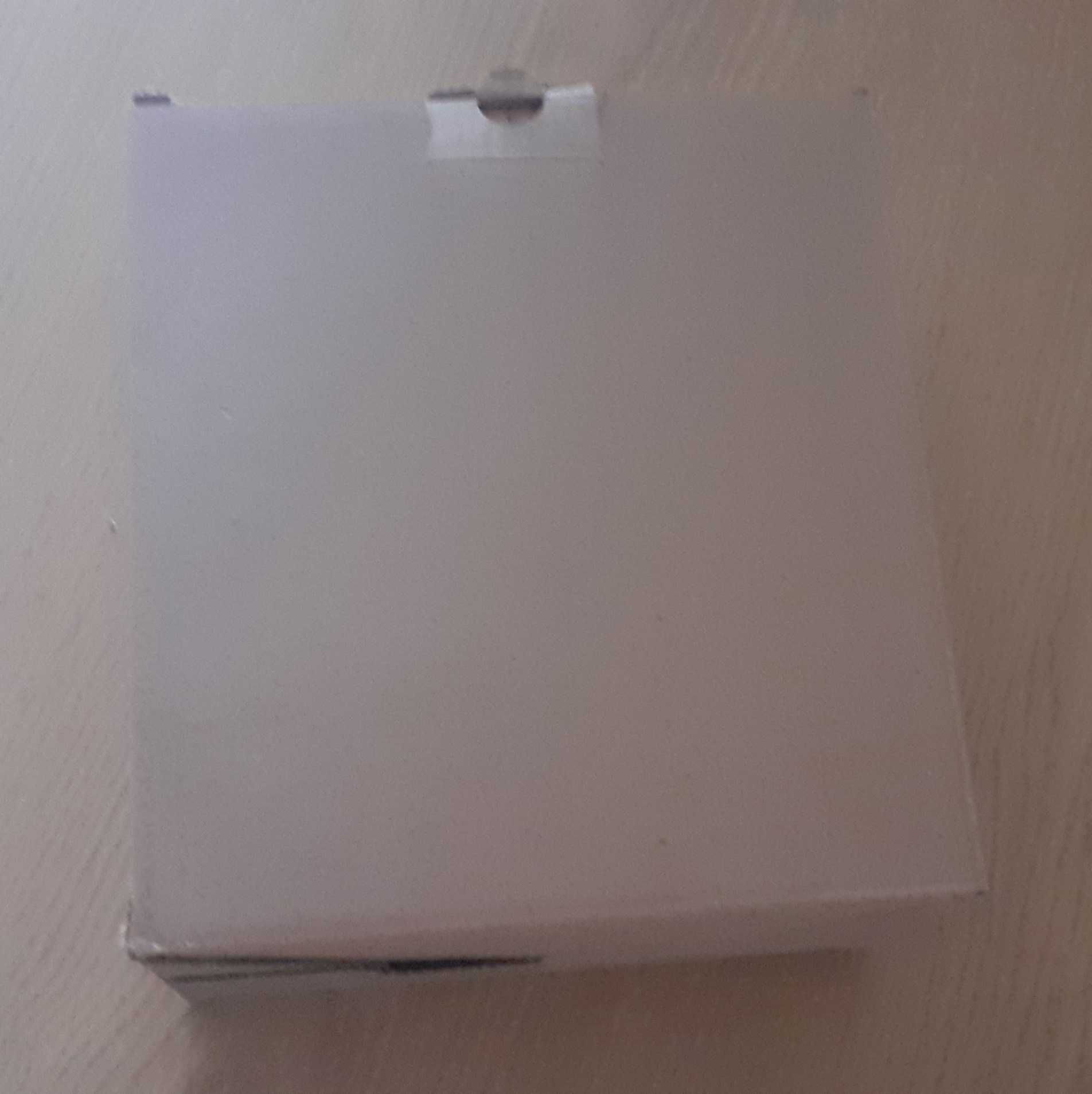 Pojemnik dozownik na papier toaletowy Higi24