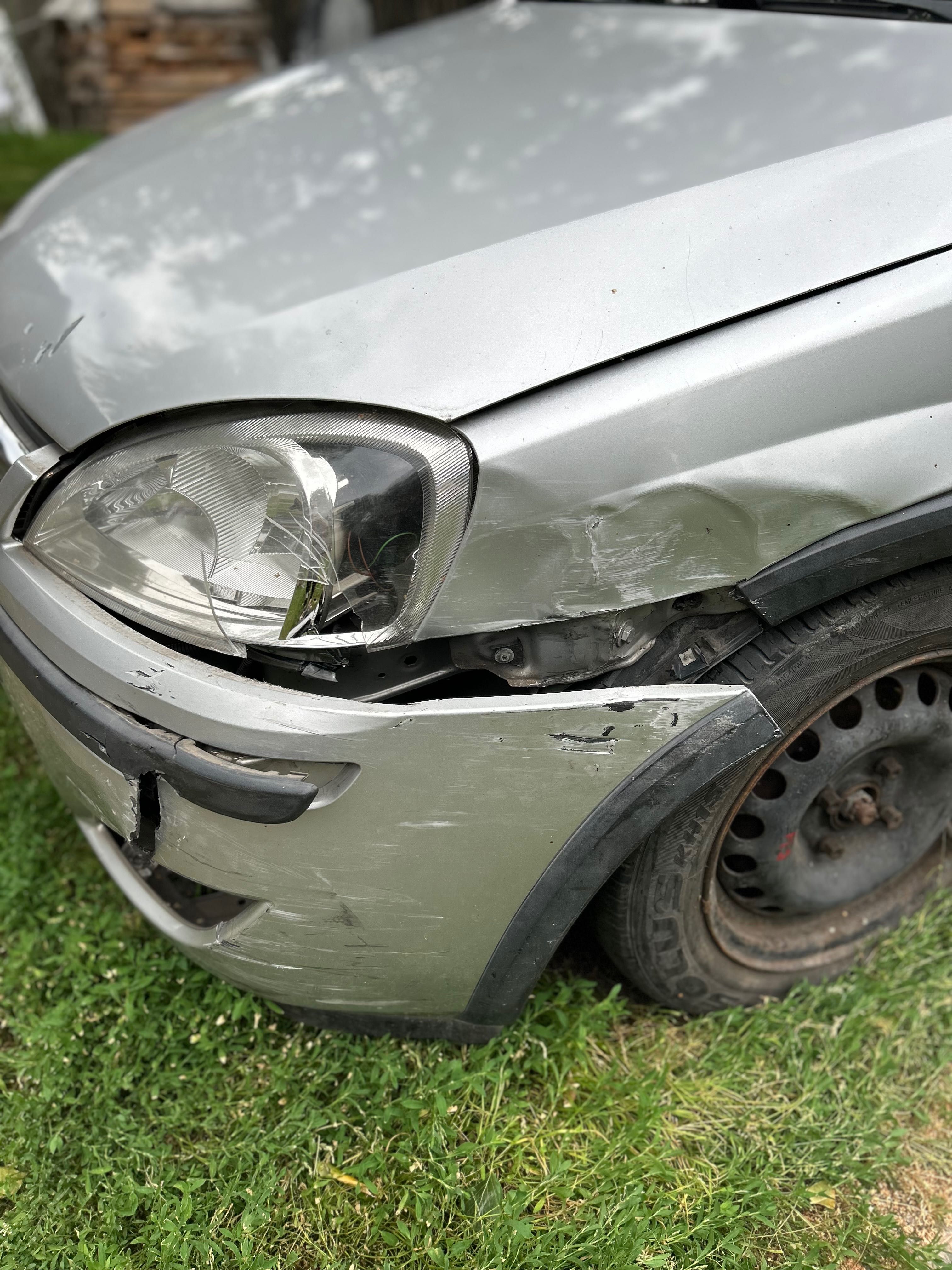 Opel Corsa C 1.0 uszkodzony