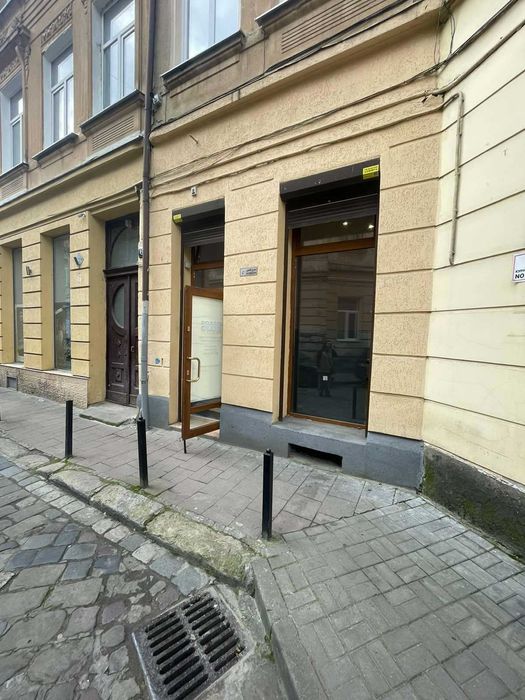 Оренда комерційного приміщення вул.Кавова (р-н пр.Свободи)